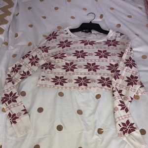 A cute long sleeve crop top